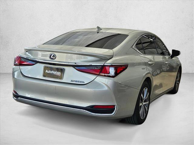Used 2021 Lexus ES 300h w/ Accessory Package FWD image 5