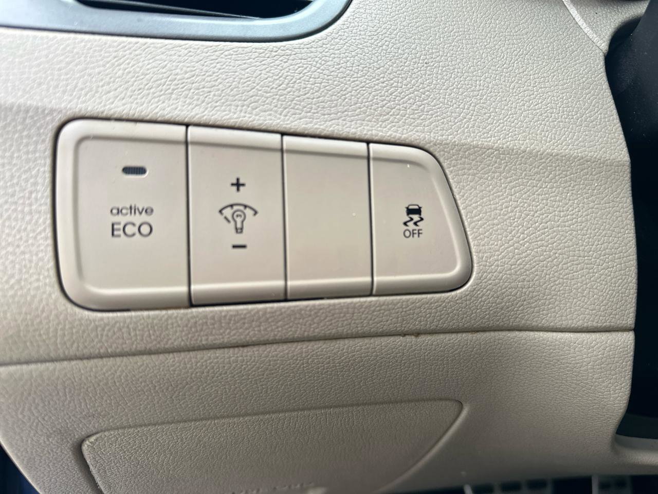 Used 2015 Hyundai Elantra Sport image 50