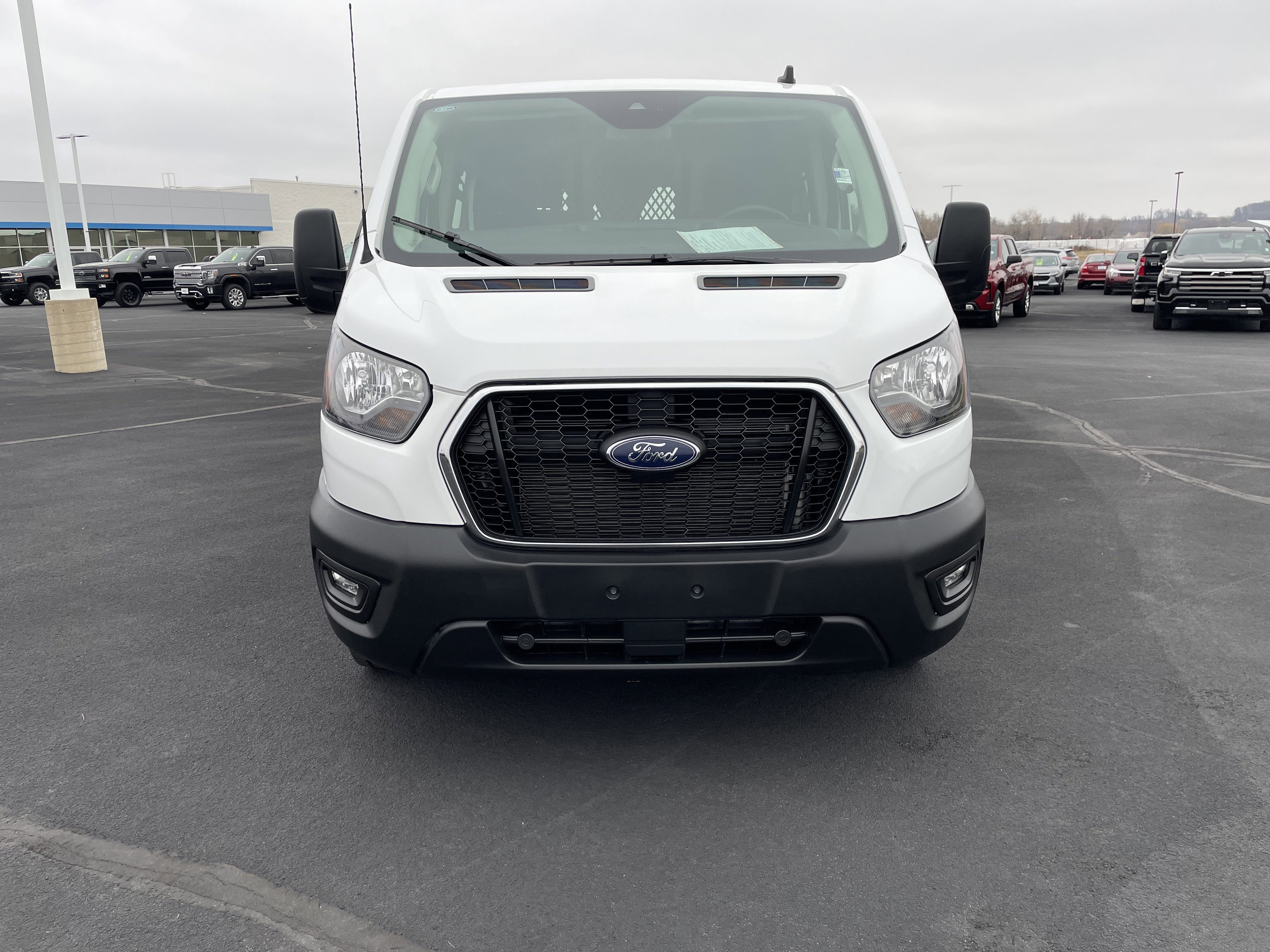 Used 2024 Ford Transit 250 Low Roof w/ Exterior Upgrade Package image 8