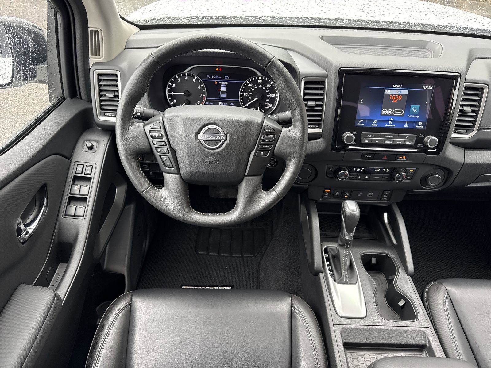 Used 2024 Nissan Frontier SL w/ Technology Package RWD image 12