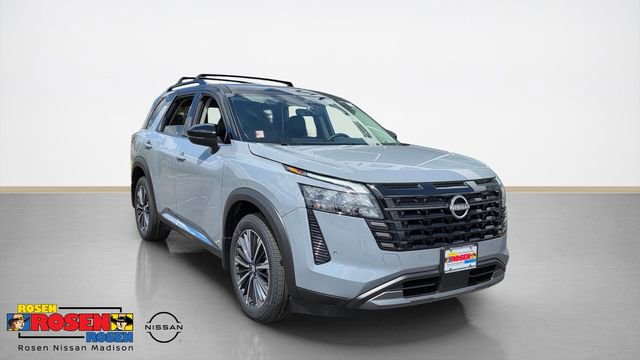 New 2026 Nissan Pathfinder Platinum w/ Lighting Package