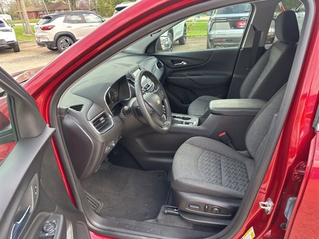 Used 2024 Chevrolet Equinox LT image 9
