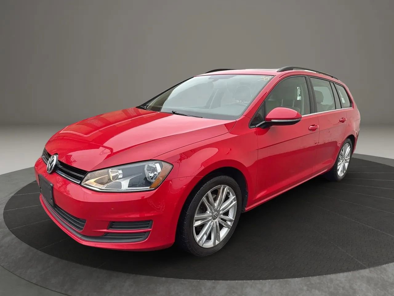 Used 2016 Volkswagen Golf Limited Edition image 1