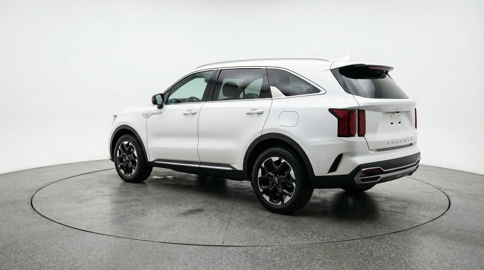 Used 2024 Kia Sorento S image 6