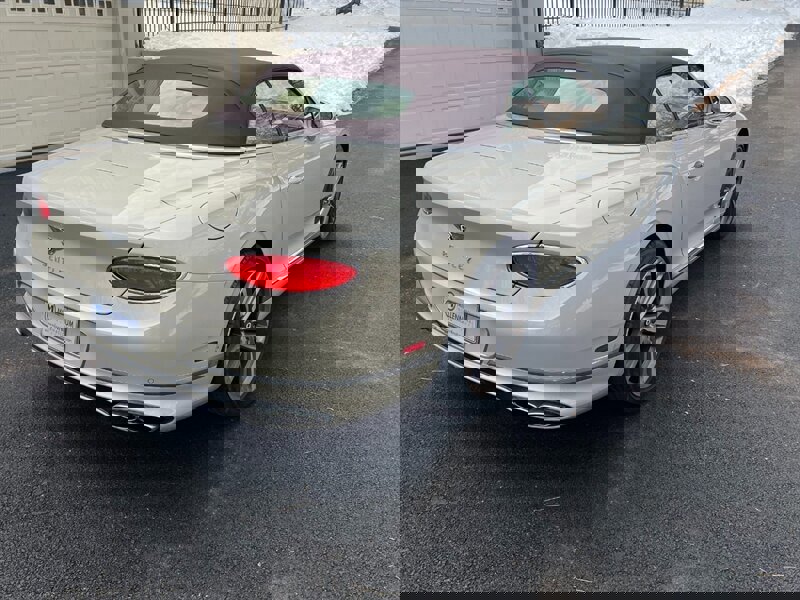 Used 2023 Bentley Continental GT image 4