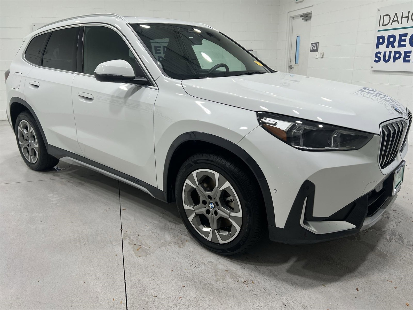 Used 2025 BMW X1 xDrive28i video 2