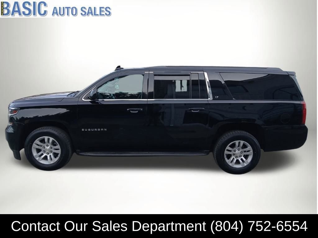 Used 2018 Chevrolet Suburban LT image 1