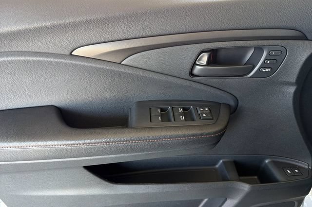 Certified 2025 Honda Passport TrailSport image 12