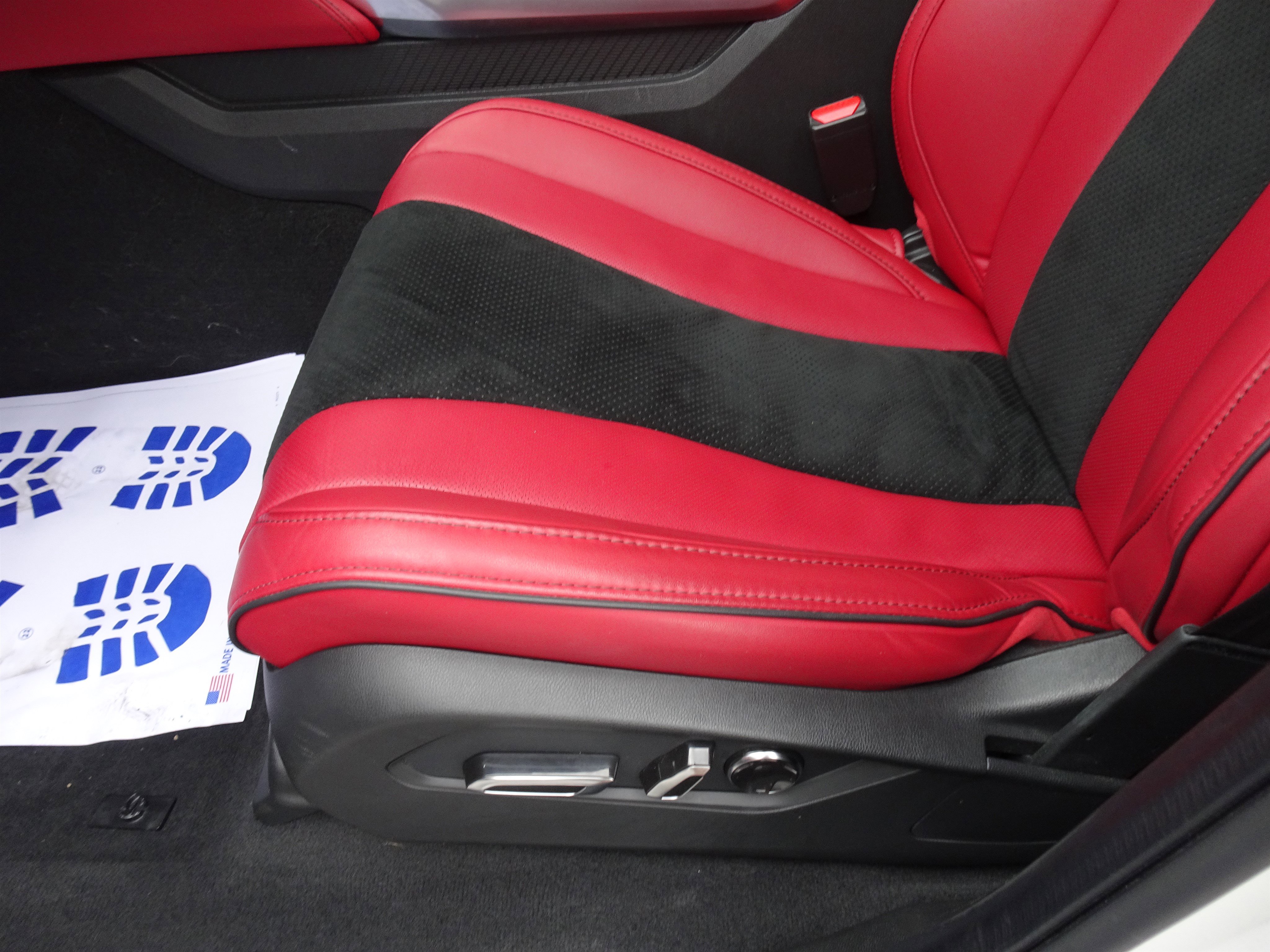 Used 2024 Acura MDX A-Spec image 10