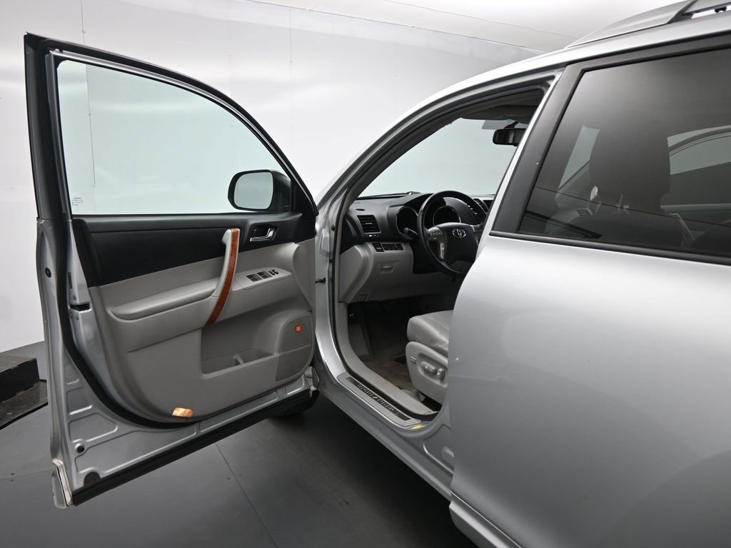 Used 2009 Toyota Highlander Limited image 7