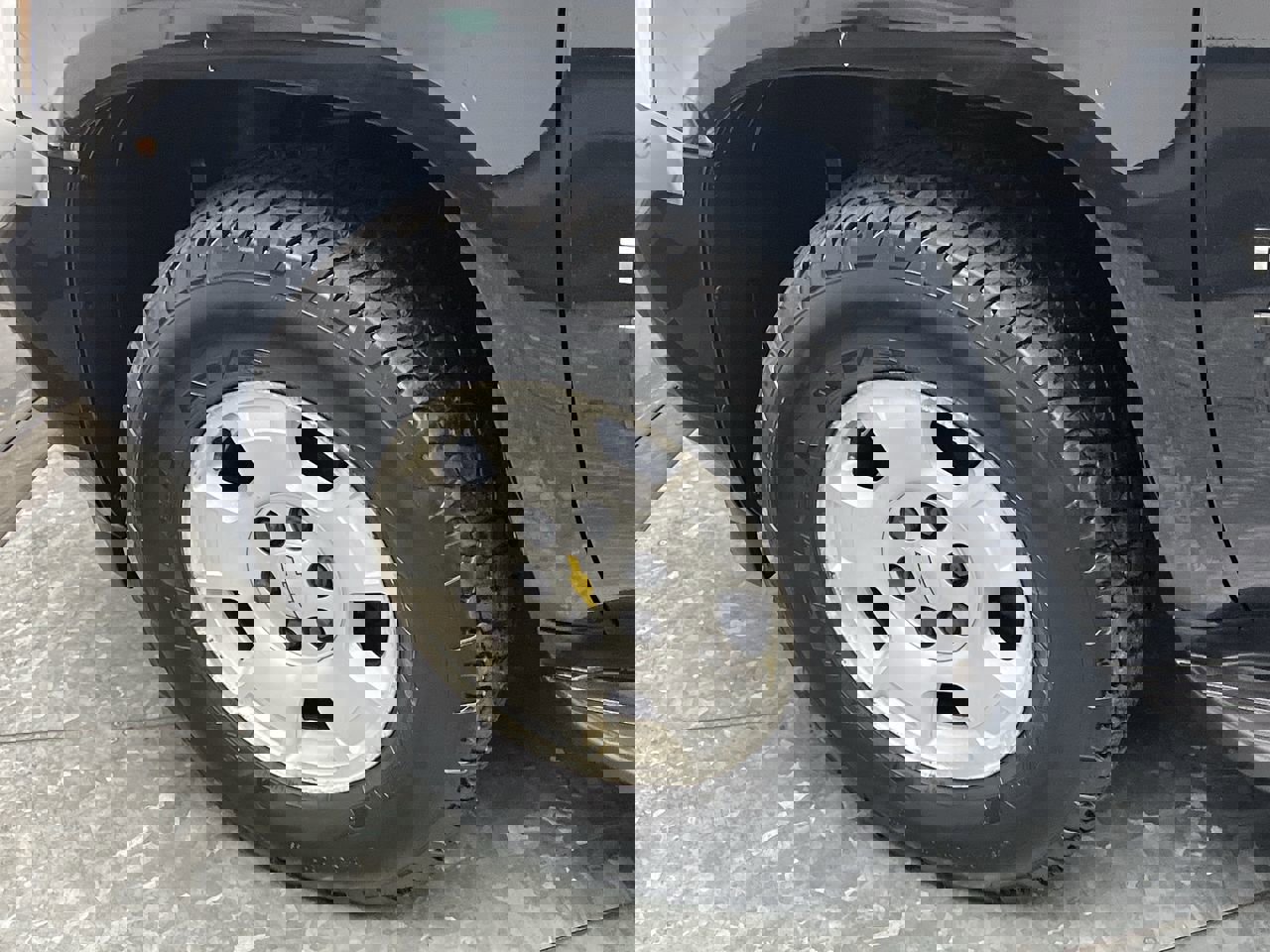 Used 2013 Chevrolet Tahoe LT image 28