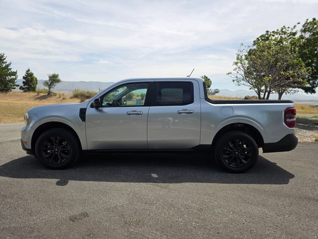 Used 2024 Ford Maverick Lariat w/ Black Appearance Package AWD/4WD image 12
