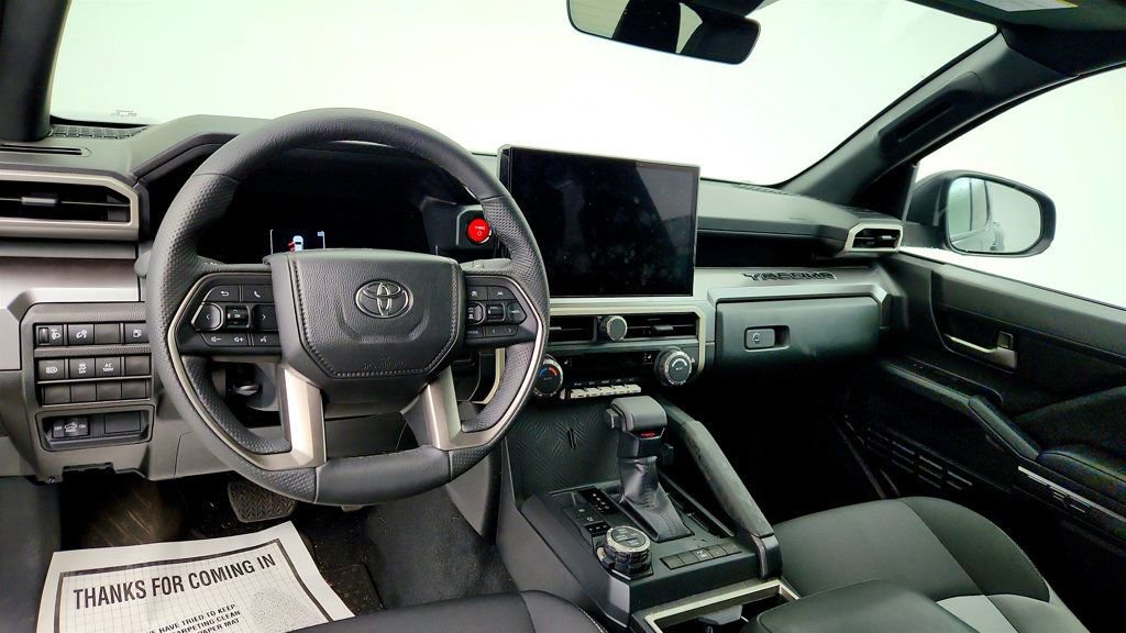 Used 2025 Toyota Tacoma TRD Off-Road AWD/4WD image 12