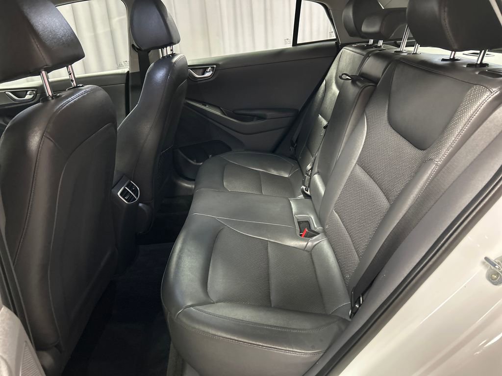 Used 2020 Hyundai Ioniq Limited image 22