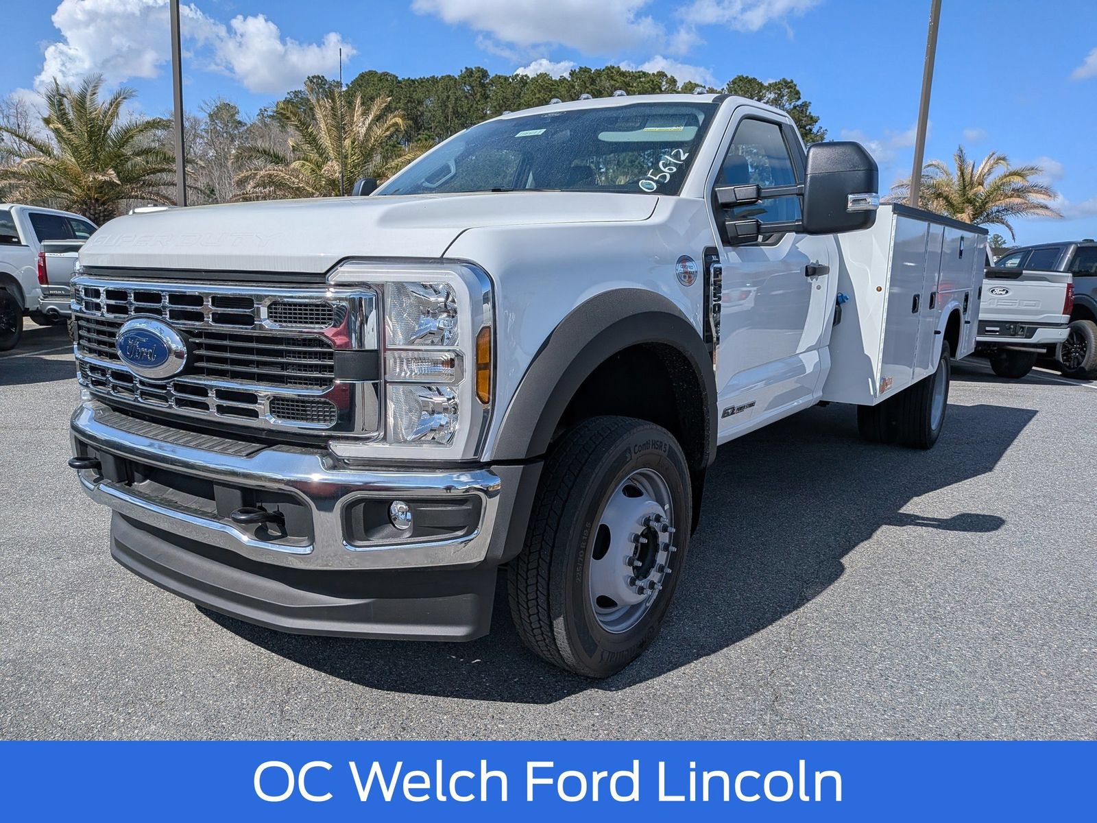 New 2026 Ford F550 4x4 Regular Cab Super Duty w/ XL Chrome Package image 5