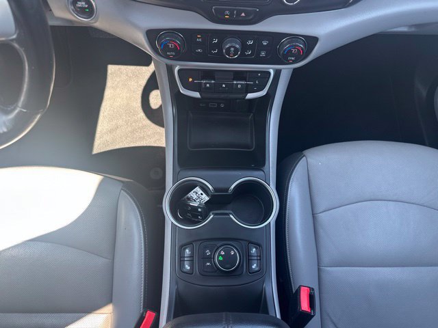 Used 2022 GMC Terrain SLT AWD/4WD image 26