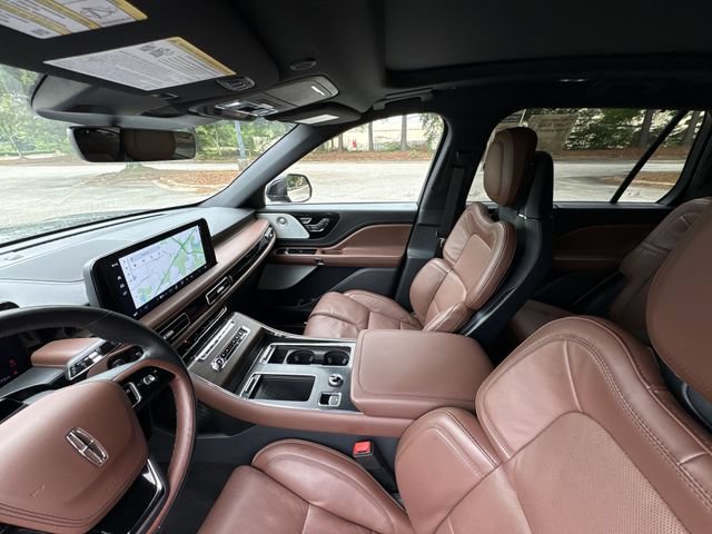 Used 2025 Lincoln Aviator Reserve w/ Luxury Package AWD/4WD image 21