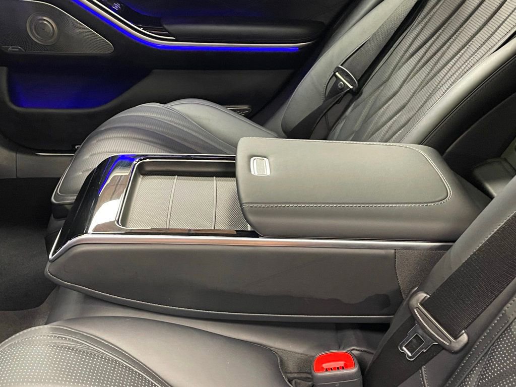 Used 2024 Mercedes-Benz S 63 AMG S image 26