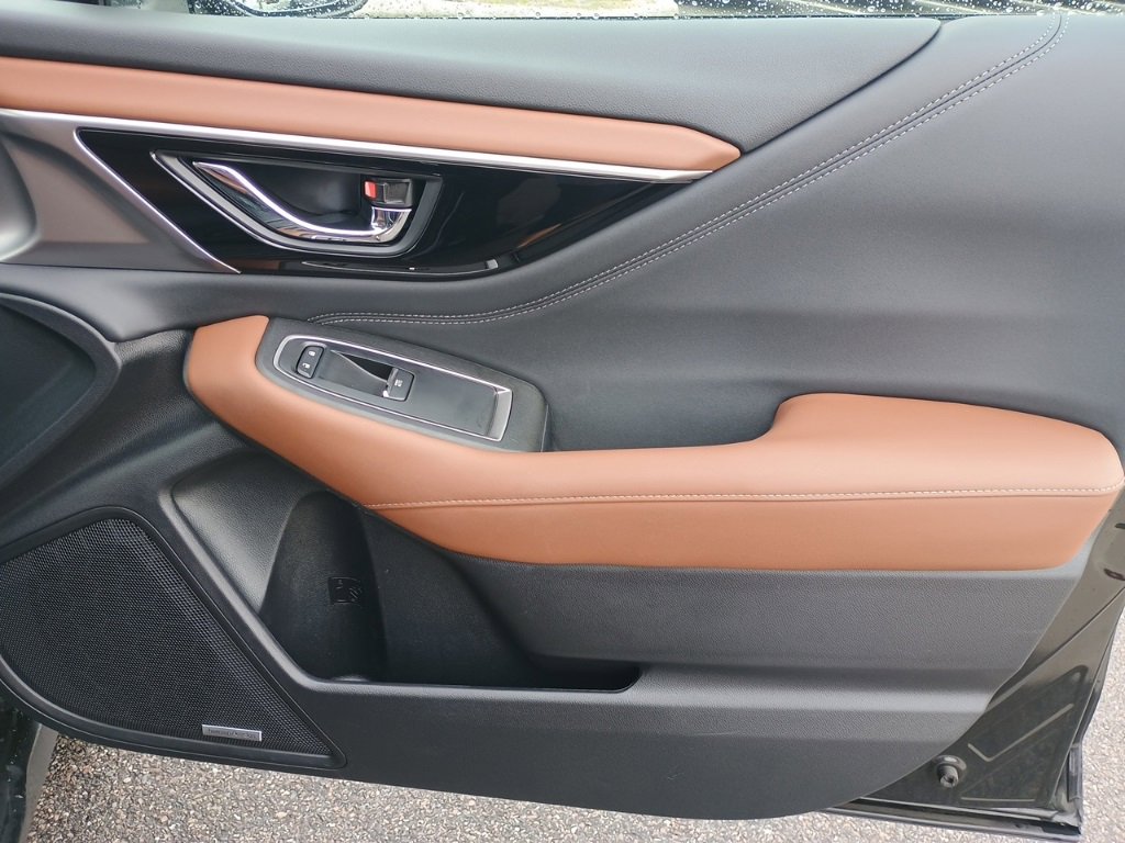 Certified 2022 Subaru Outback Touring w/ Popular Package #2 image 22