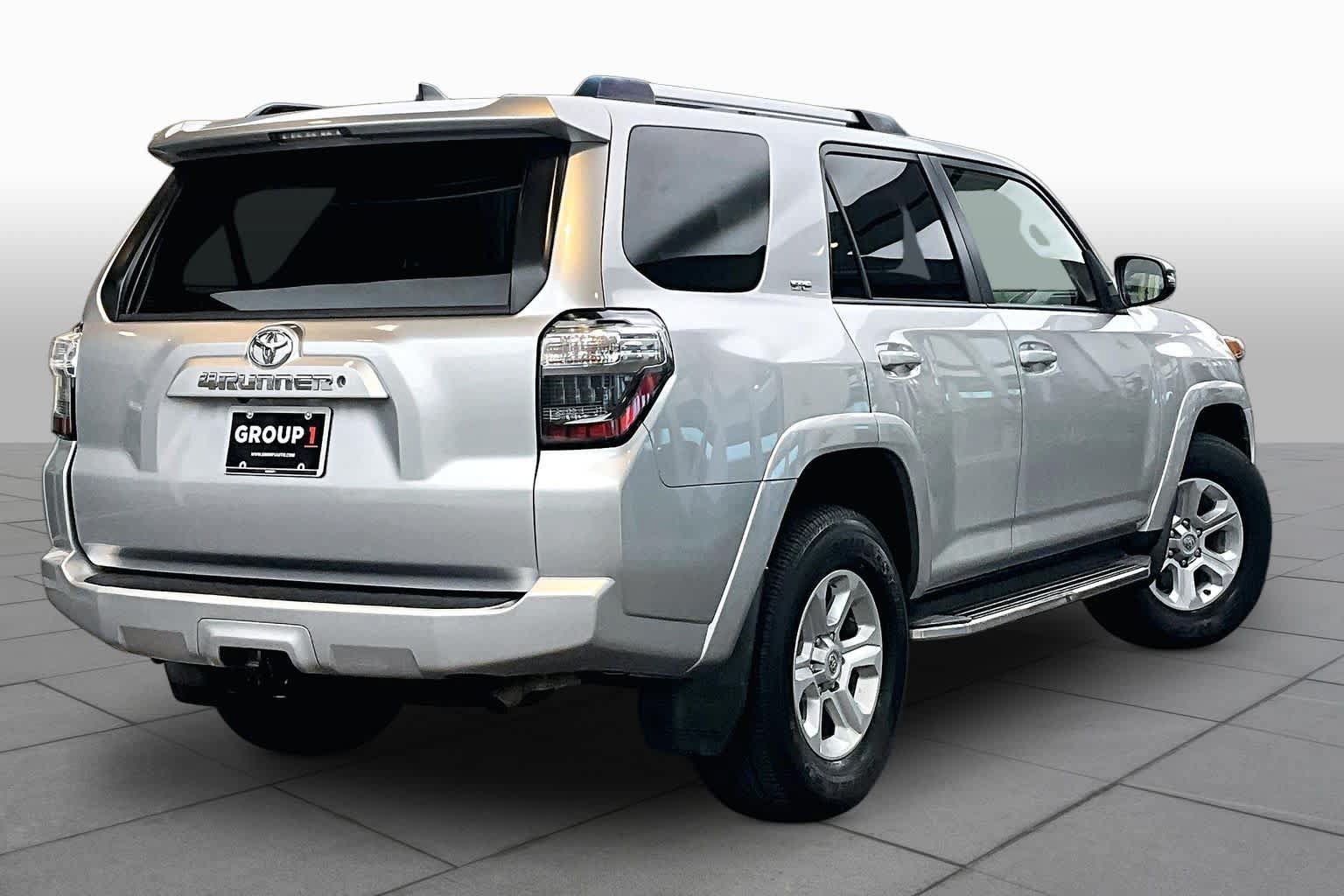 Used 2019 Toyota 4Runner SR5 Premium RWD image 12