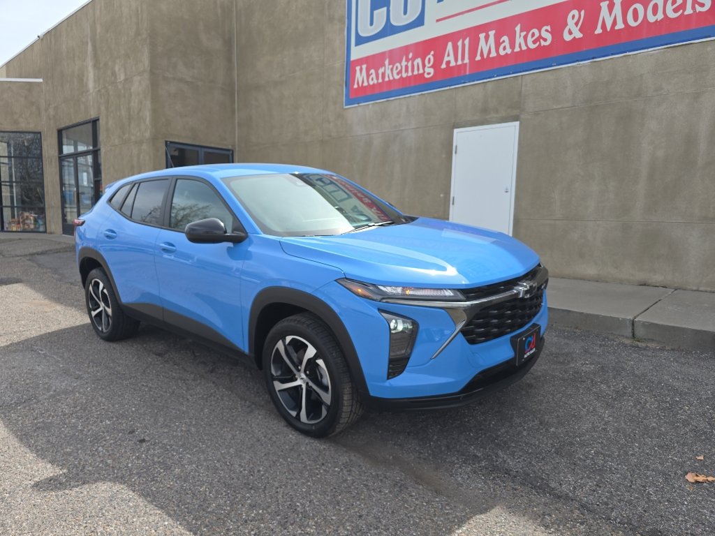 Used 2024 Chevrolet Trax RS w/ Driver Confidence Package FWD image 6