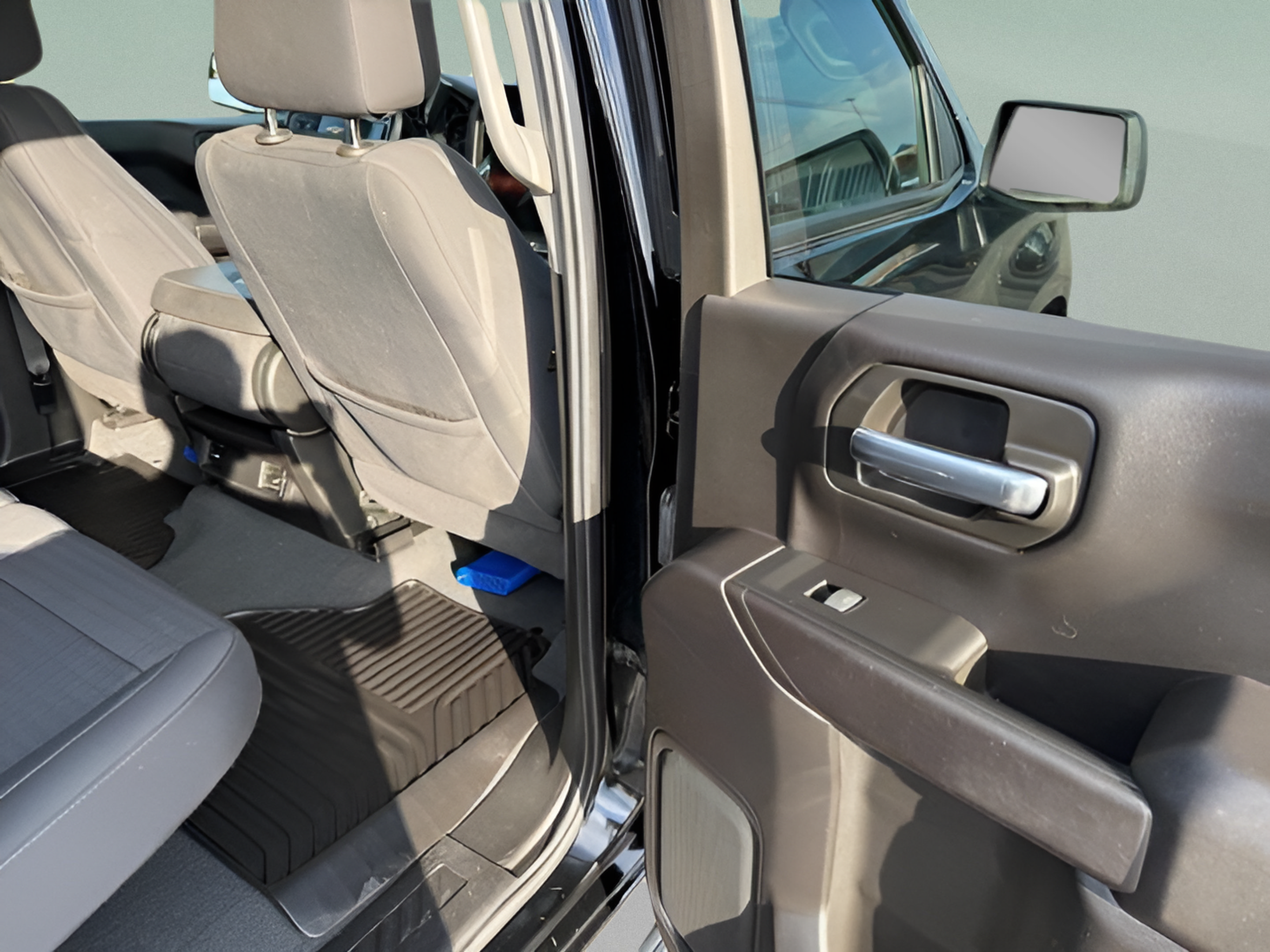 Used 2022 Chevrolet Silverado 1500 Custom AWD/4WD image 10