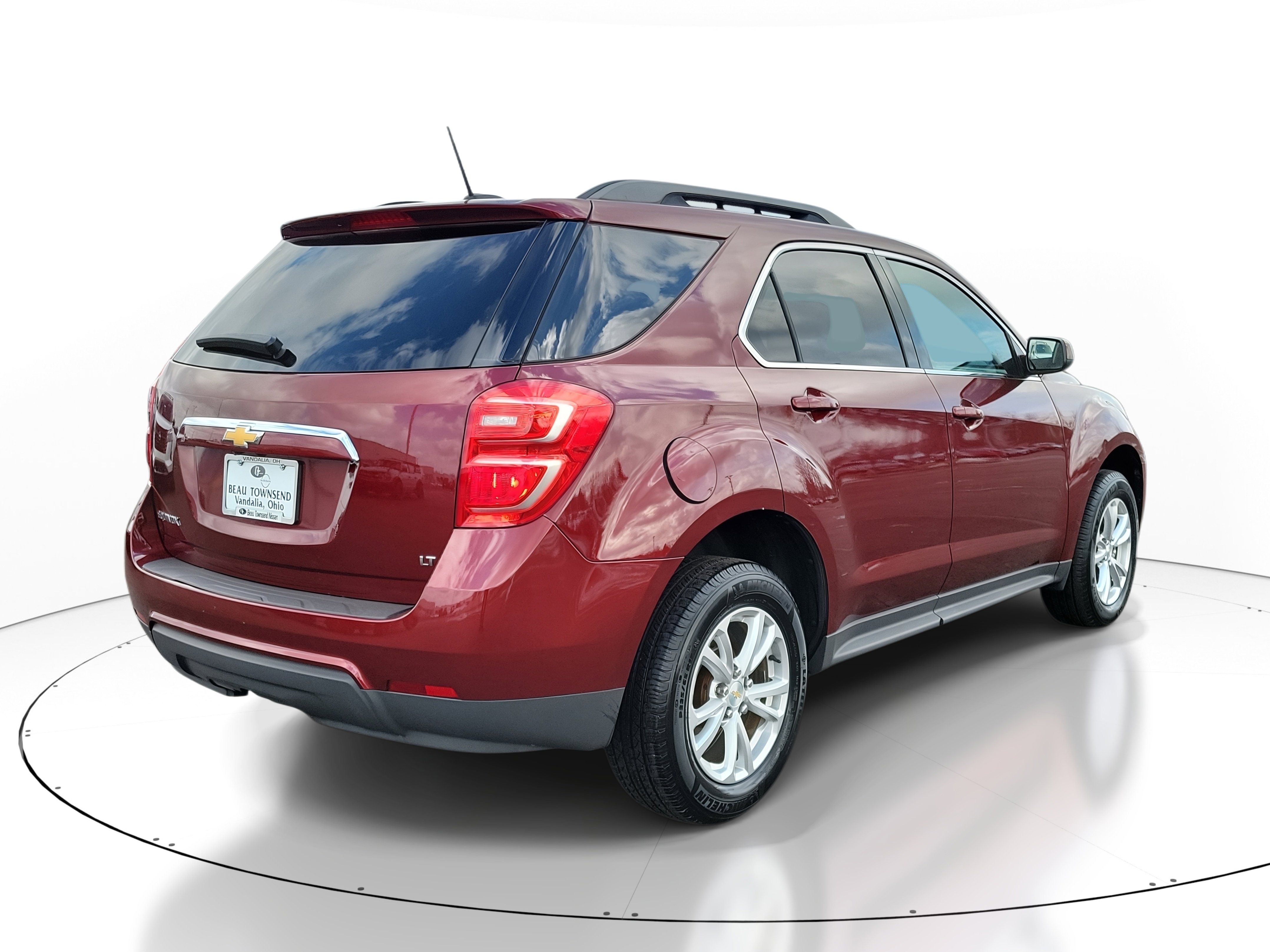 Used 2017 Chevrolet Equinox LT image 4