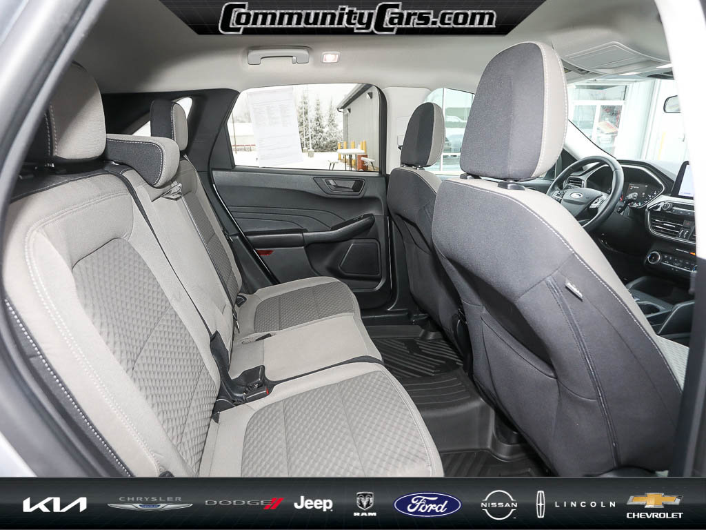 Used 2022 Ford Escape SE w/ Convenience Package image 23