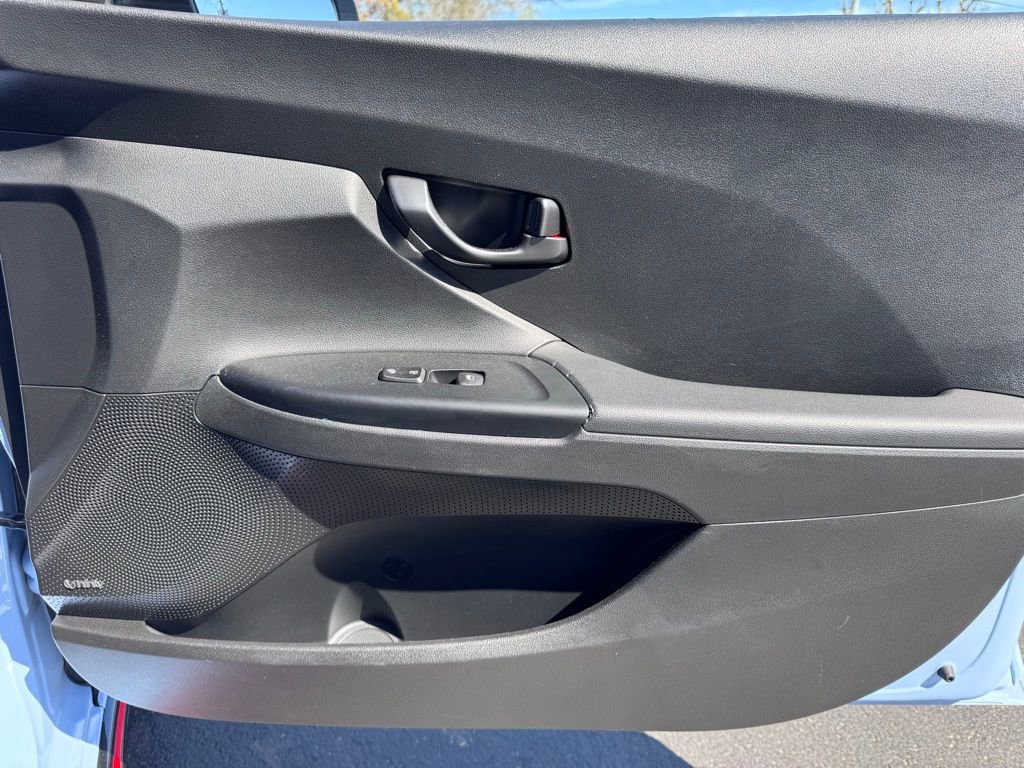 Used 2020 Hyundai Veloster N w/ Performance Package image 19