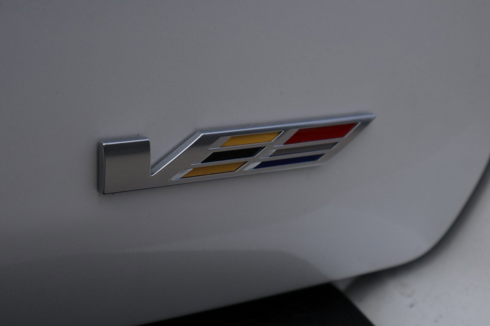 Used 2025 Cadillac Escalade V w/ LPO, ONYX Package image 28