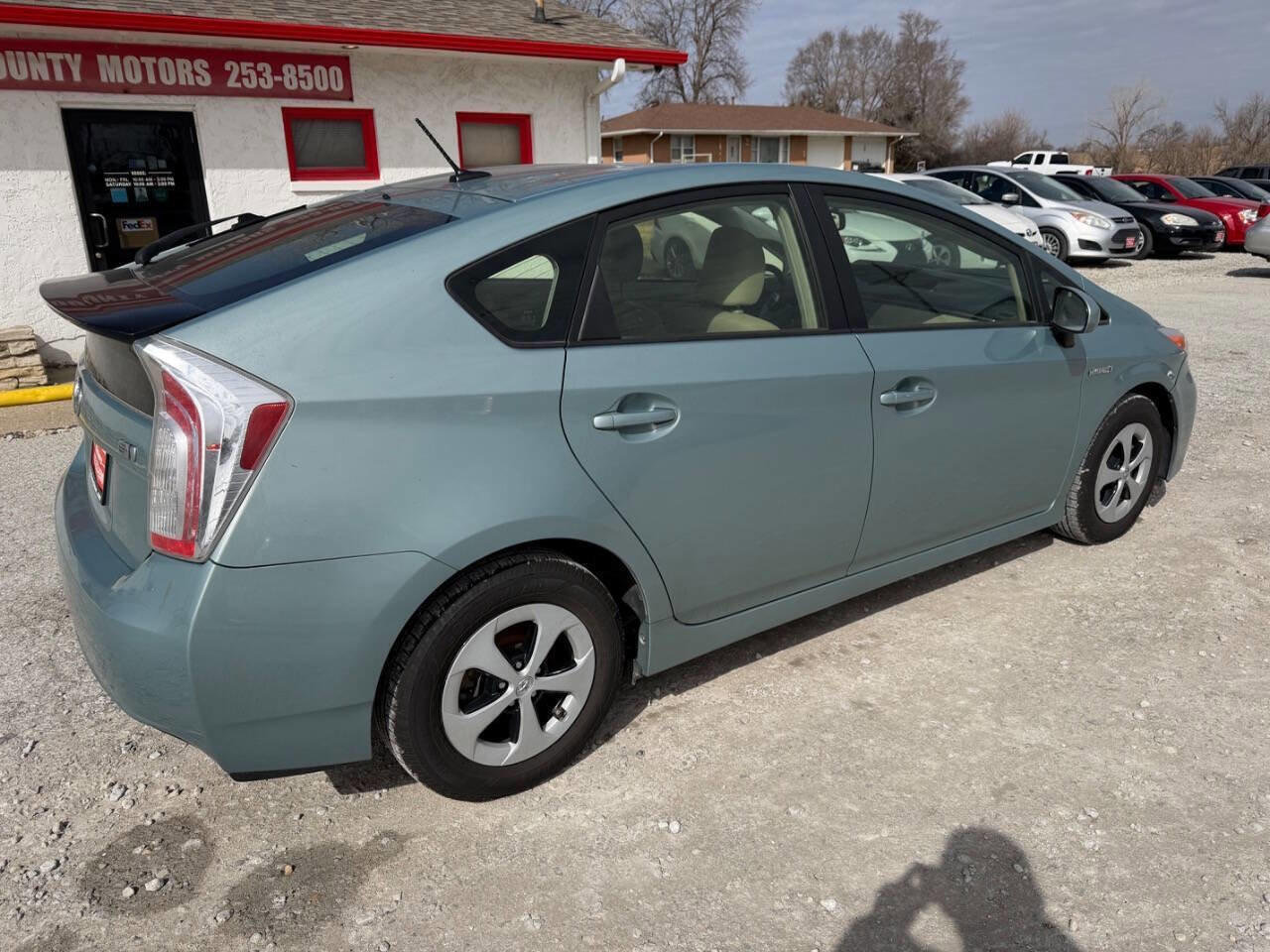Used 2013 Toyota Prius Three image 3