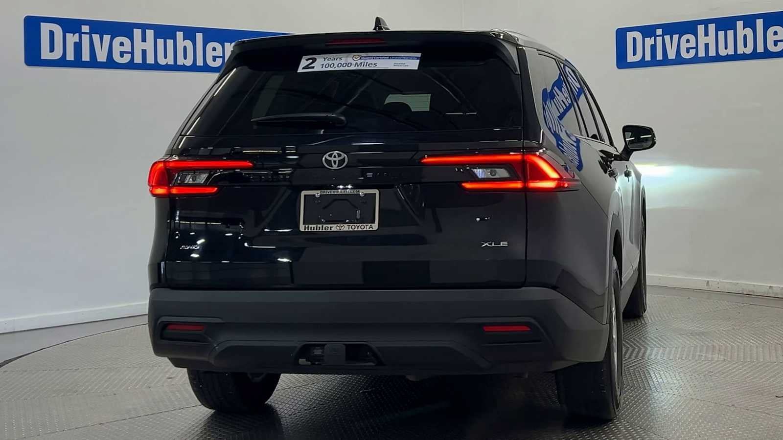 Used 2025 Toyota Grand Highlander AWD image 7