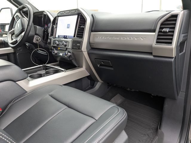 Used 2022 Ford F250 Lariat w/ Chrome Package AWD/4WD image 5