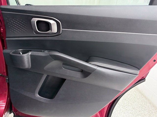 Used 2023 Kia Sorento LX FWD image 18