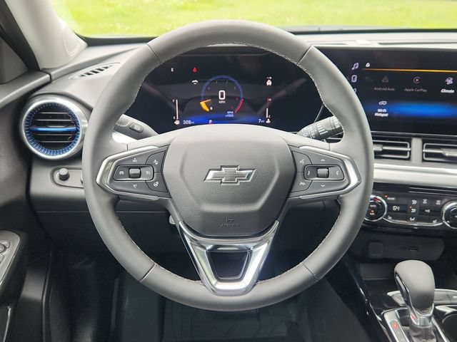 New 2026 Chevrolet Trax LT w/ Driver Confidence Package FWD image 21