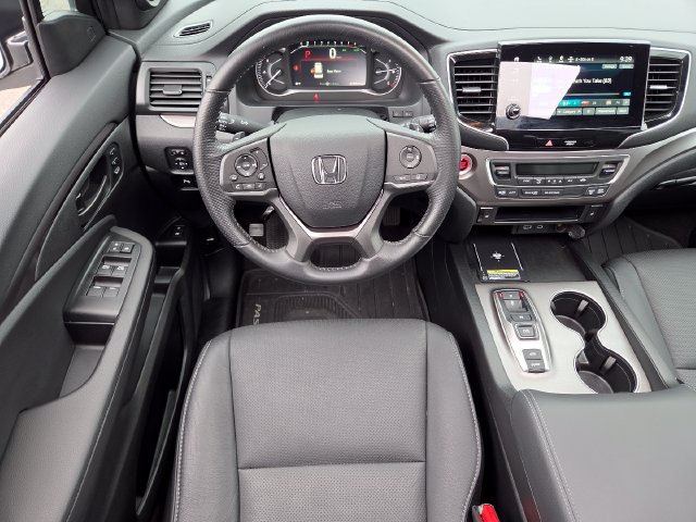 Used 2024 Honda Passport EX-L image 25