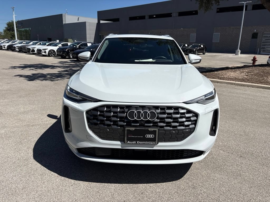 Used 2025 Audi Q5 Premium Plus AWD/4WD image 2