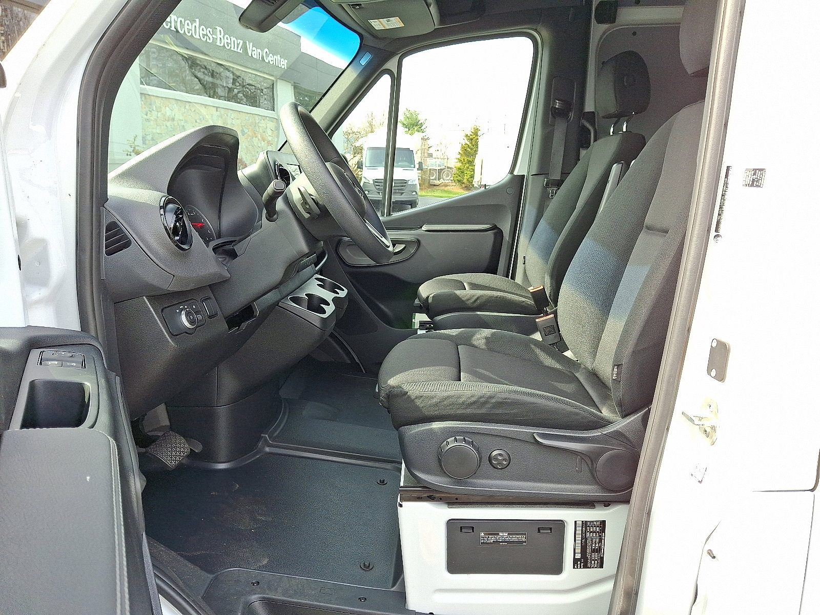 Used 2024 Mercedes-Benz Sprinter 144 Cargo image 14