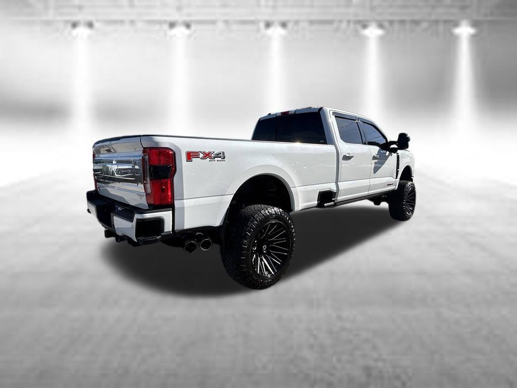 Used 2025 Ford F350 Platinum w/ Platinum Plus Package AWD/4WD image 4