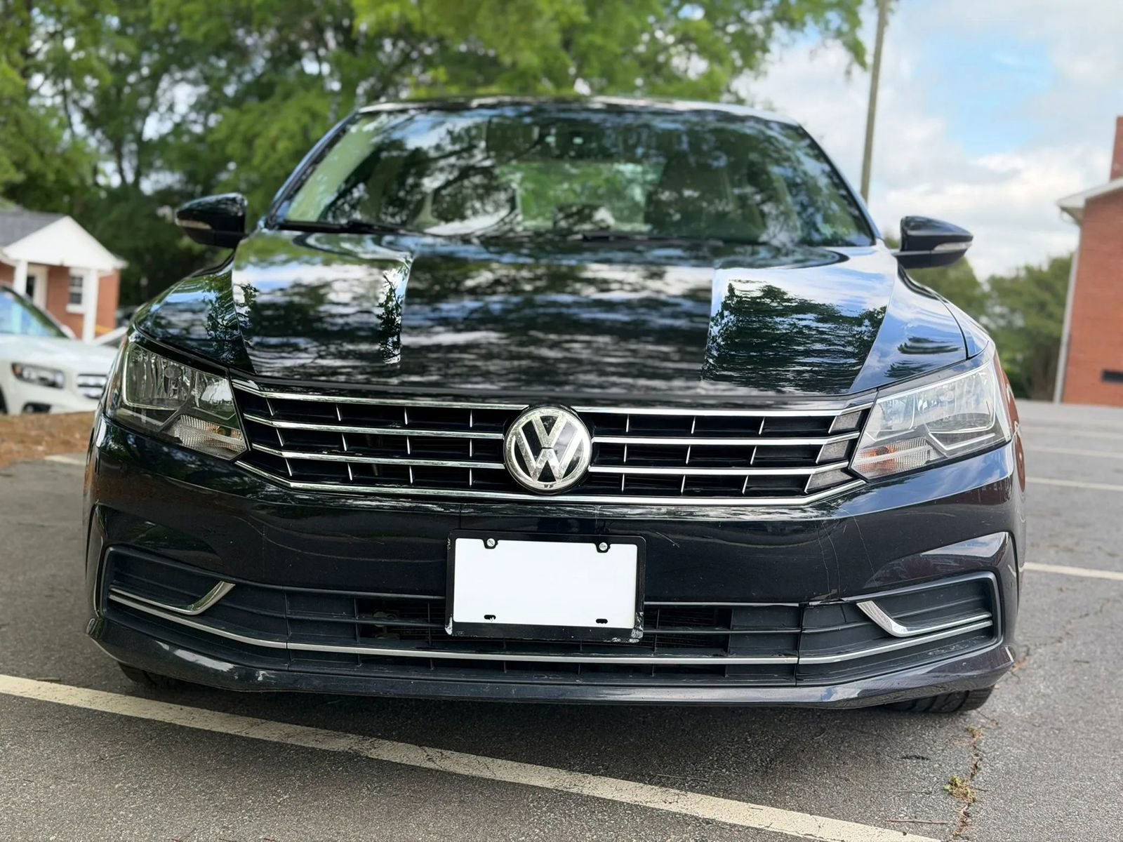 Used 2017 Volkswagen Passat 1.8T SE FWD image 9