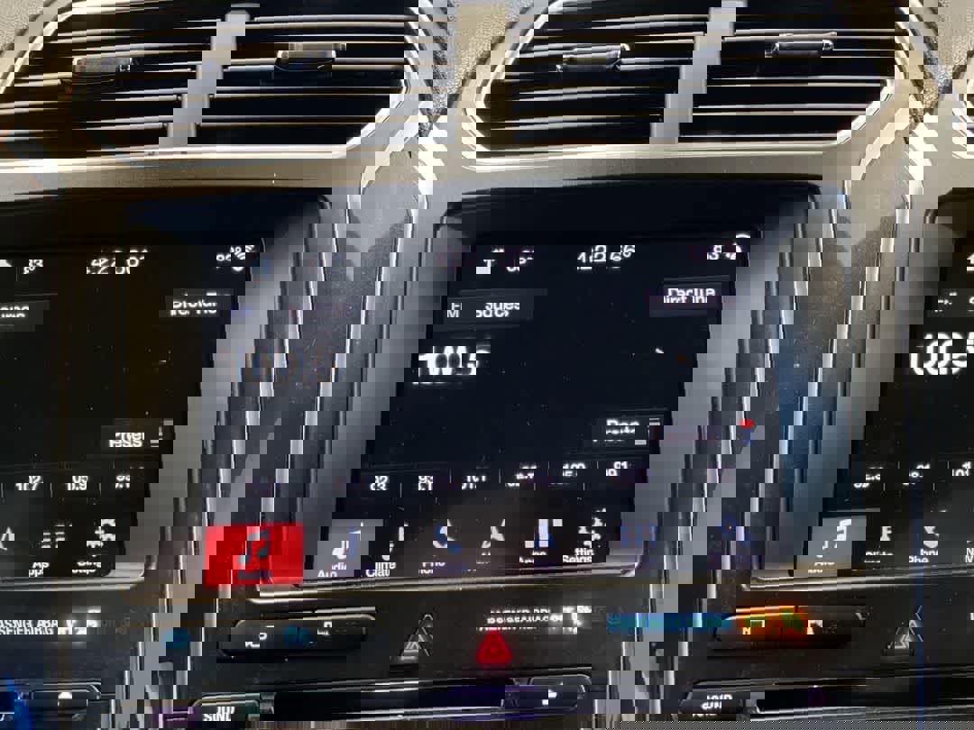 Used 2018 Ford Explorer Sport w/ Equipment Group 401A image 19