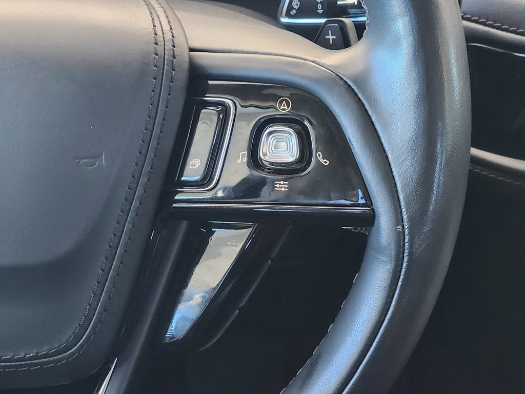 Used 2023 Lincoln Aviator Reserve w/ Equipment Group 201A image 28