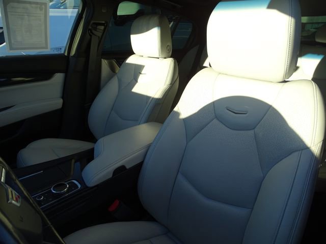 Used 2022 Cadillac CT5 Premium Luxury image 6