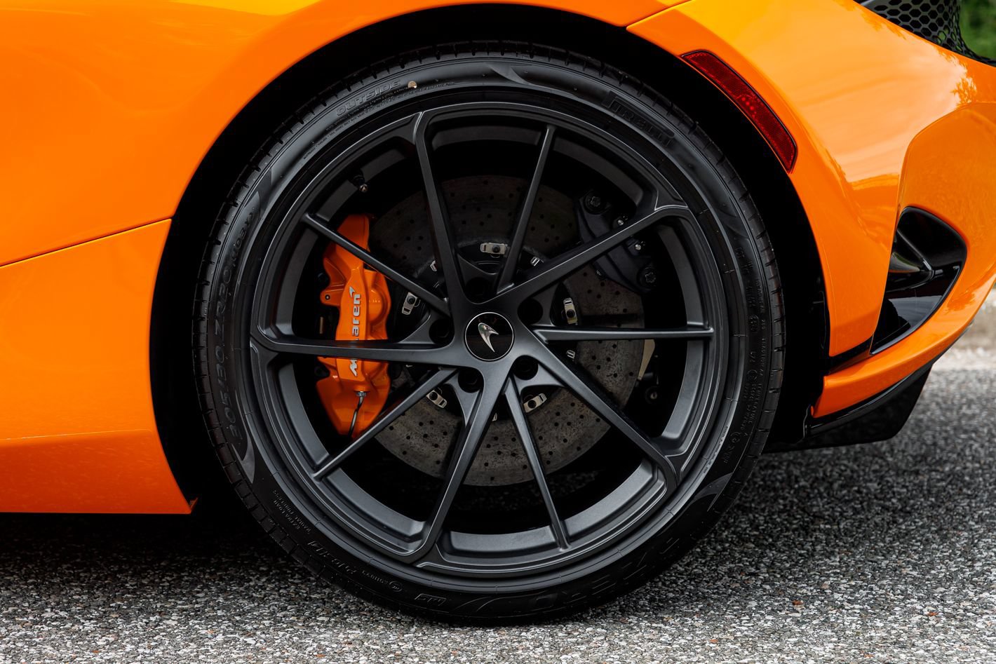 New 2027 McLaren 750S Spider RWD image 28