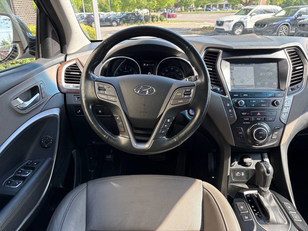 Used 2019 Hyundai Santa Fe XL FWD image 26