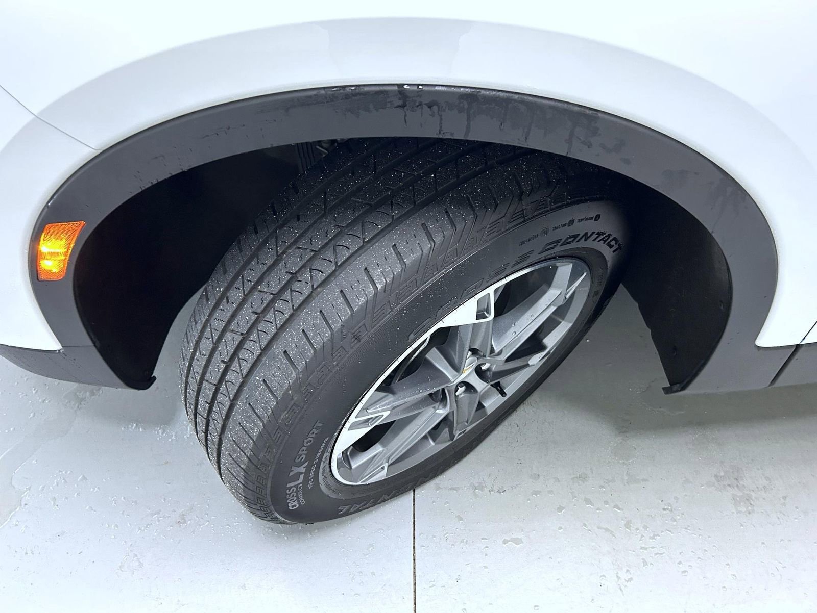 Used 2025 Chevrolet Blazer LT AWD/4WD image 23