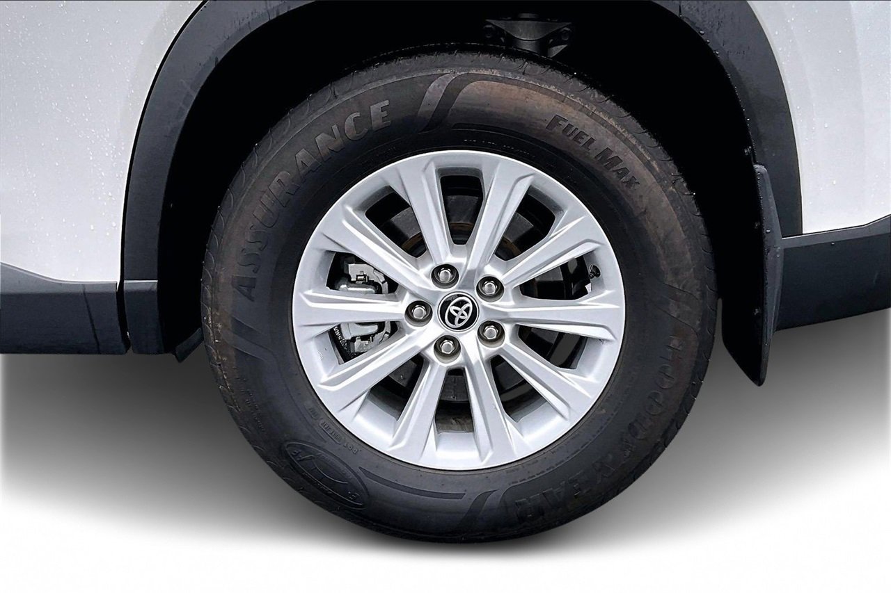 Used 2024 Toyota Grand Highlander Limited image 33