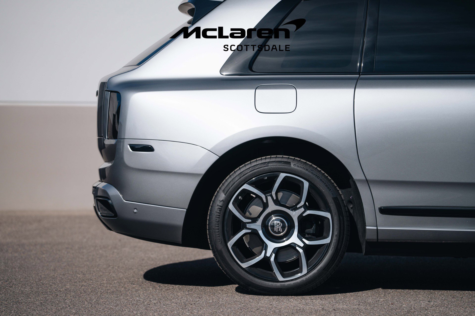 Used 2023 Rolls-Royce Cullinan Black Badge w/ Driver's Package image 19