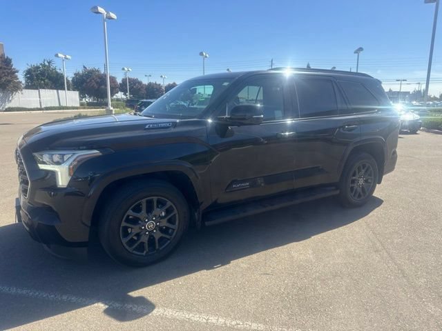Used 2023 Toyota Sequoia Platinum AWD/4WD image 1