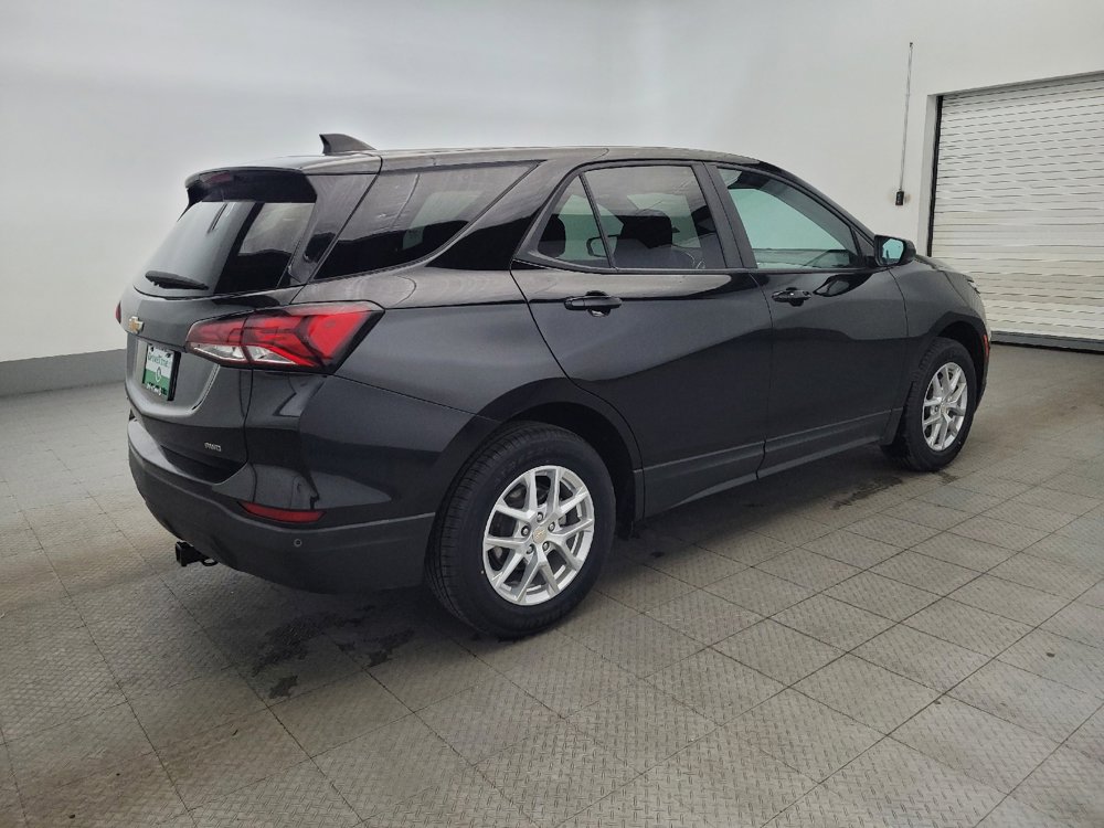 Used 2023 Chevrolet Equinox LS w/ LPO, Floor Liner Package image 10